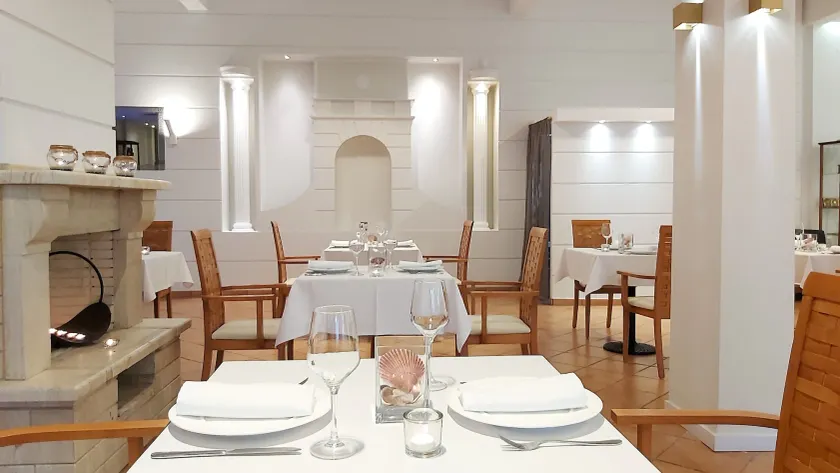 Akrogiali Exclusive Hotel (Adults Only) - Image 1