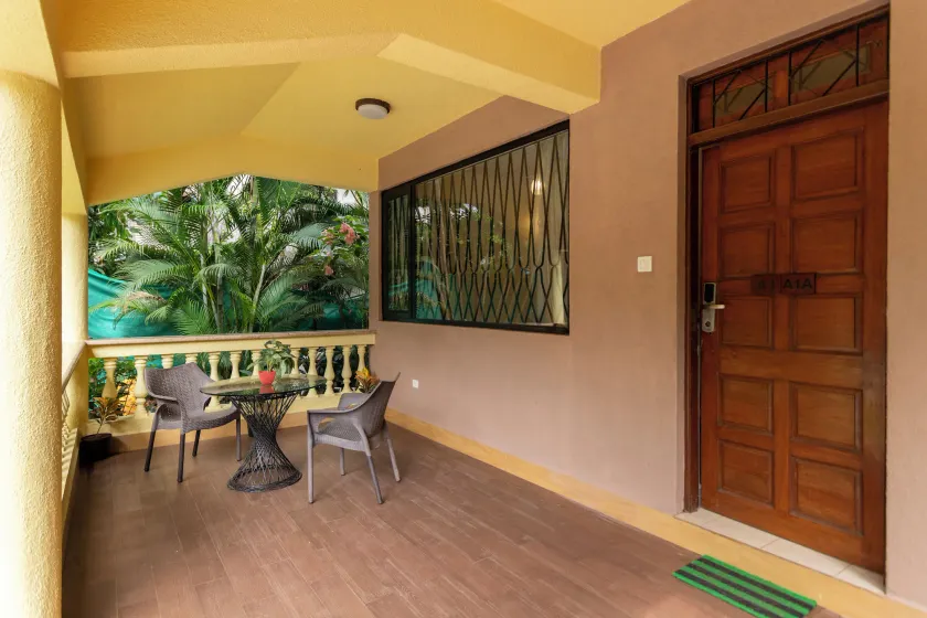 De Mandarin Beach Resort Suites & Villas, Candolim - Entrada interior