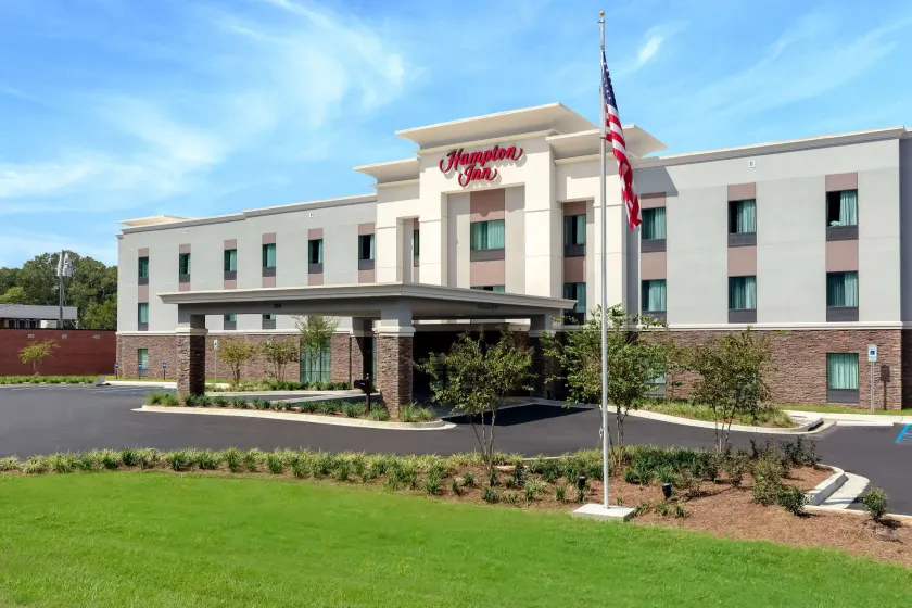 Hampton Inn Wetumpka - Image 1