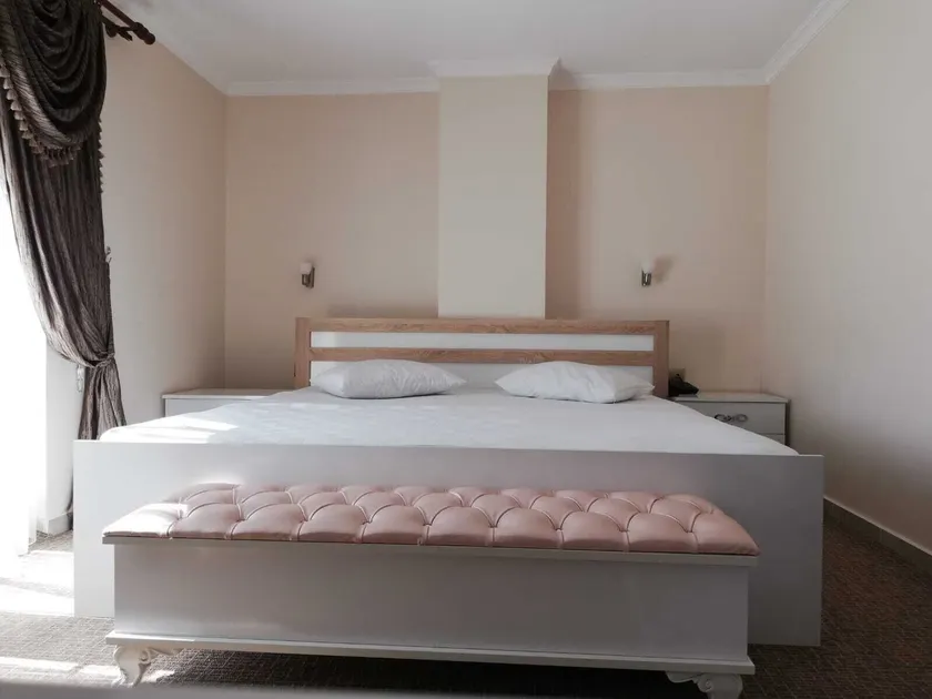 Otel Bostanci - Image 1