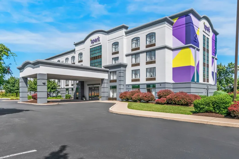 Spark by Hilton Mechanicsburg - Image 1