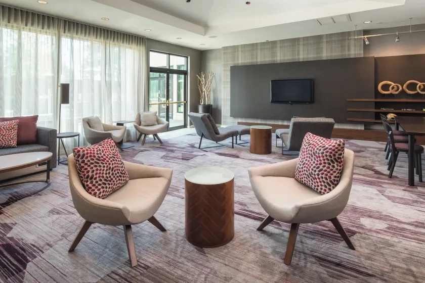 Courtyard by Marriott Seattle Federal Way - Image 1