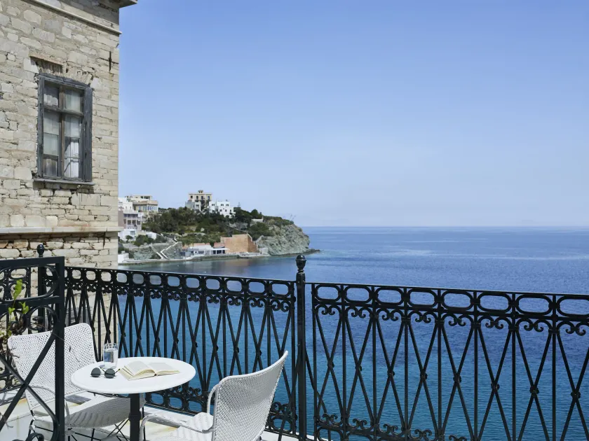 Hotel Ploes - Image 1