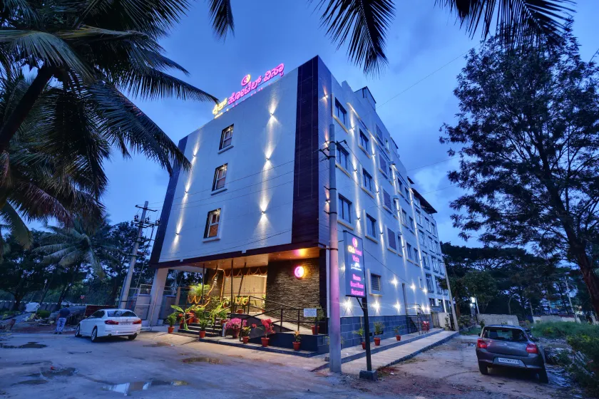 Click Hotel Vista-Kempegowda Airport - Image 1