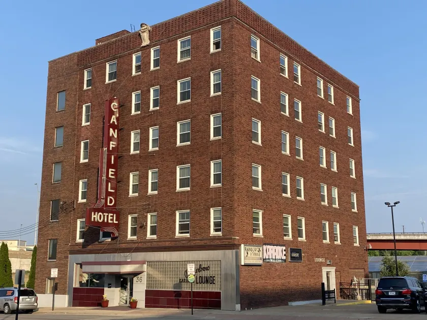 Canfield Hotel - Image 1