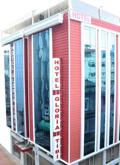Gloria Tibi Hotel - Image 1
