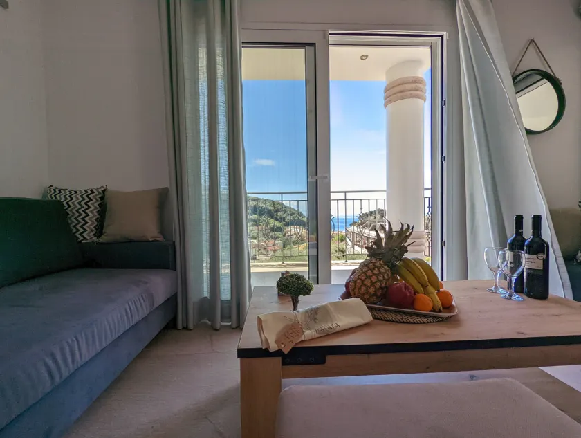 Natura Luxury Suites Parga - Image 1