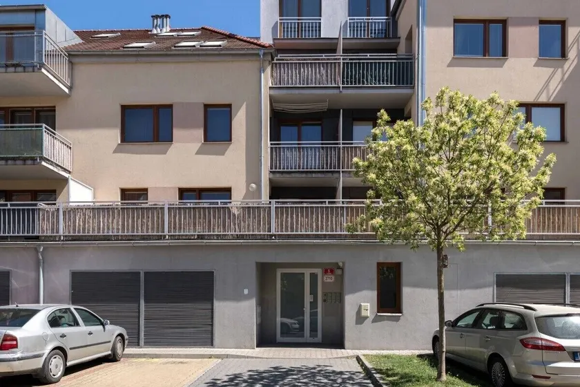 Apartsee living II. - Image 1