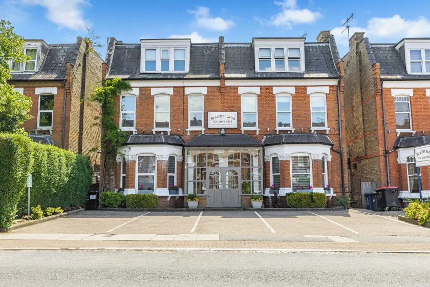 Heatherbank Guest House - Image 1