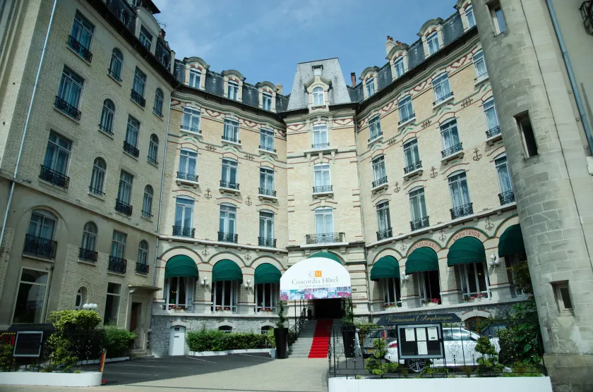 Hôtel Concordia, Le Mans - Image 1