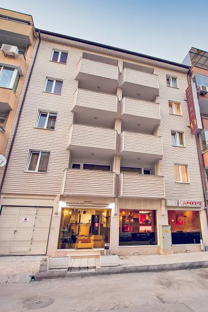 Family Hotel Gran Ivan - Image 1