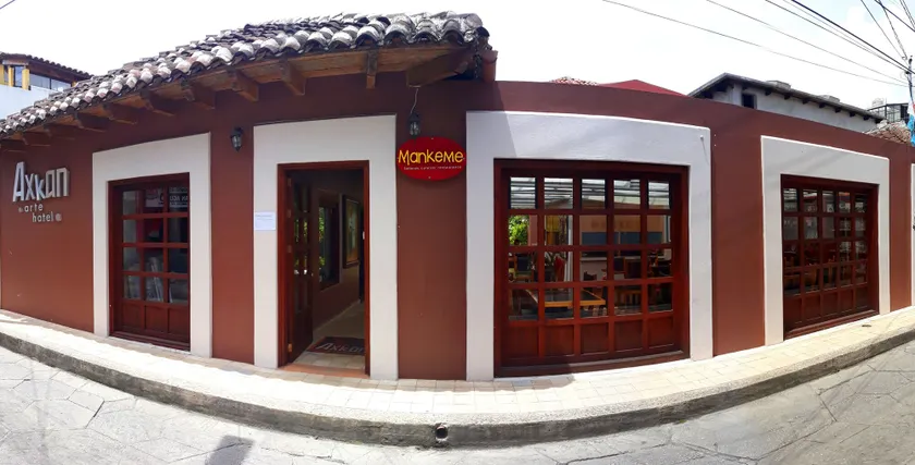 Axkan Arte Hotel - Image 1