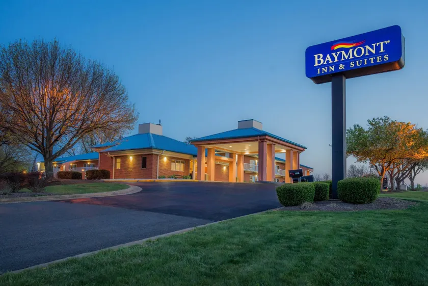 Baymont by Wyndham Warrenton - Image 1