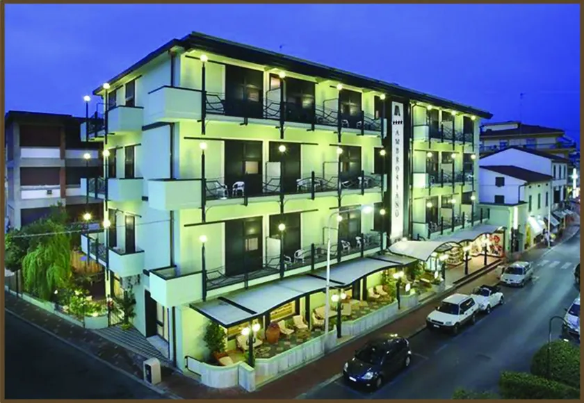 Hotel Ambrosiano - Image 1
