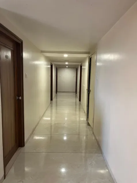 Hotel Golden Plaza - Lobby