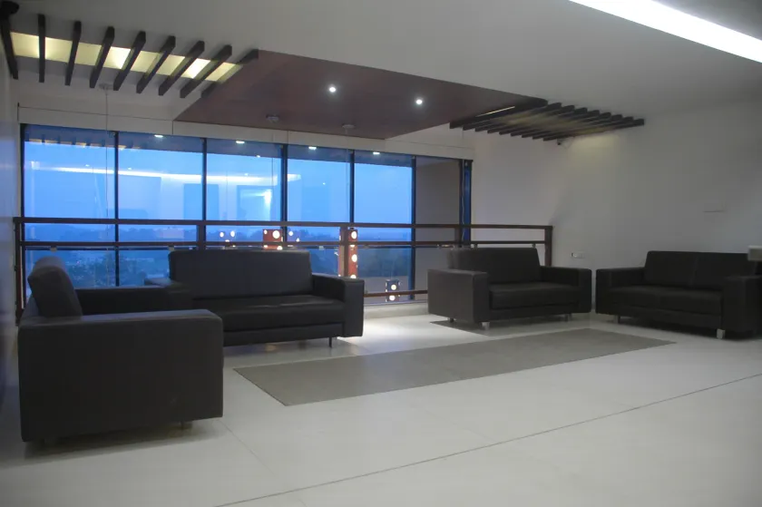 Hotel Kanan - Image 1