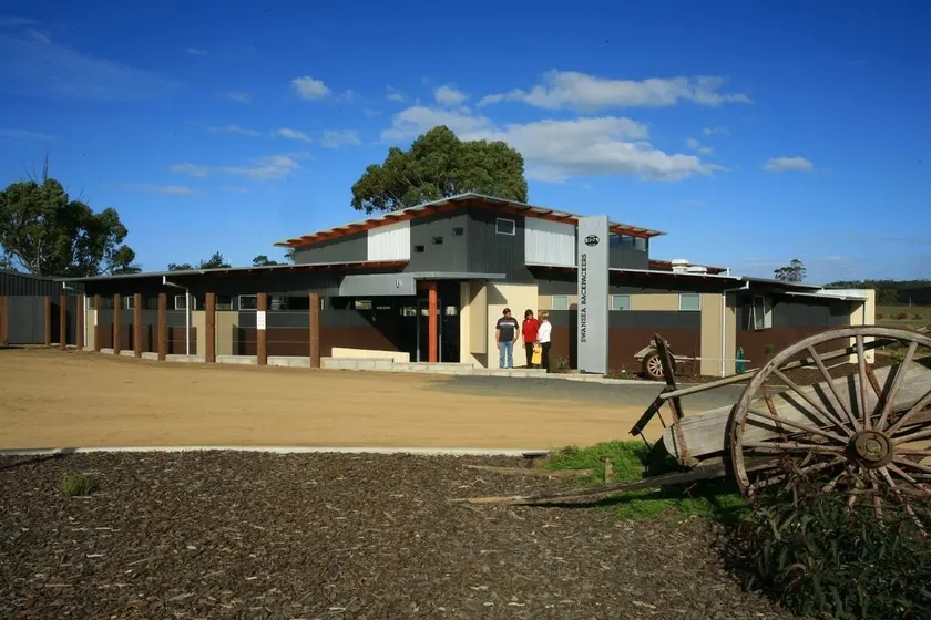 Swansea Backpackers - Image 1