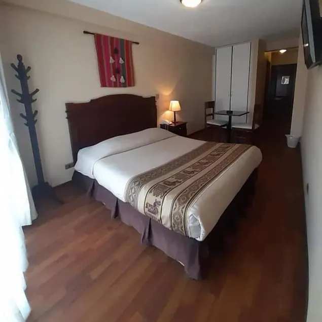 Hotel Monte Carlo - Image 1