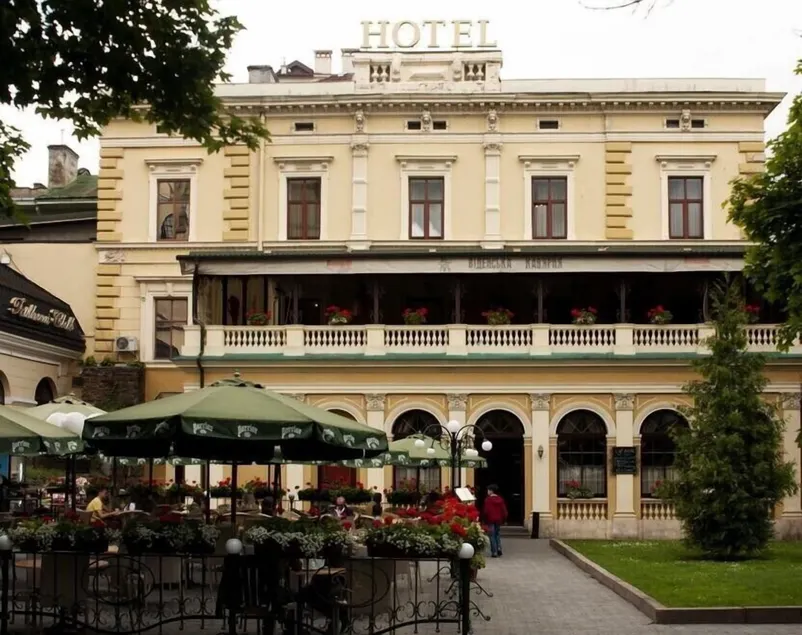 Wien Hotel - Image 1