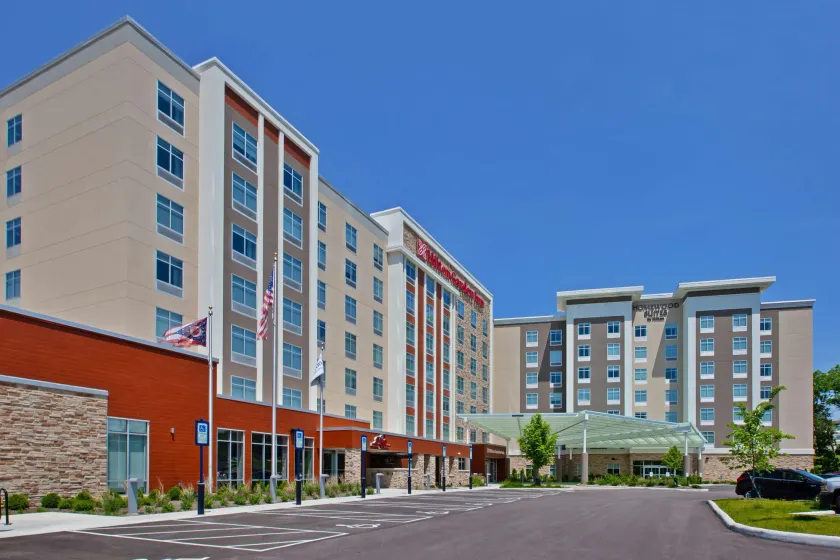 Homewood Suites by Hilton Columbus/Easton, OH - Image 1