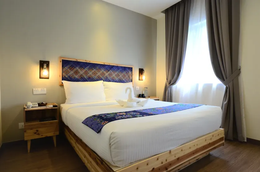 Artisan Eco Hotel - Image 1