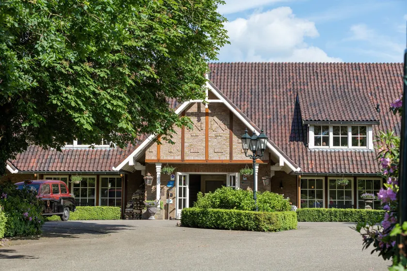 Landhuishotel De Bloemenbeek - Image 1