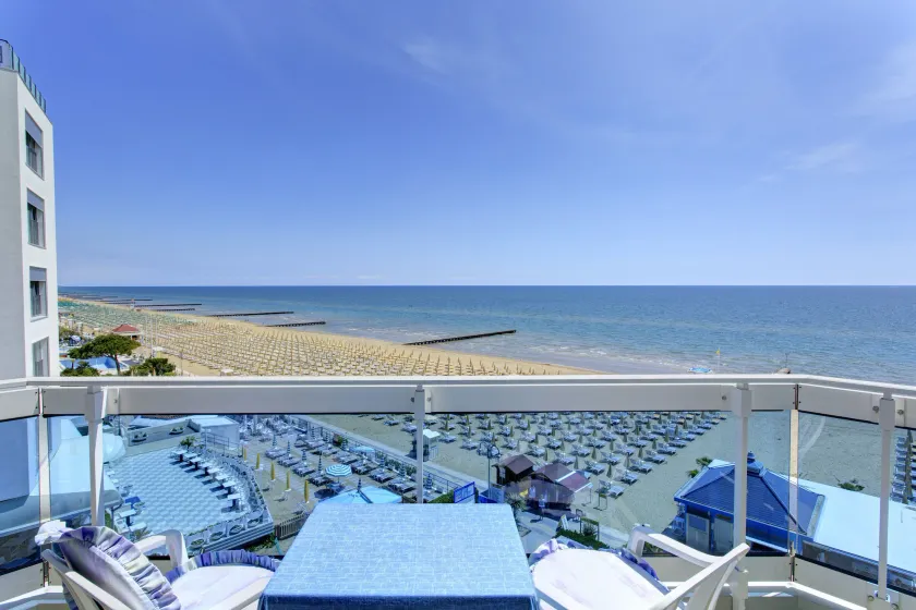 Hotel Cavalieri Palace & Suites - Image 1