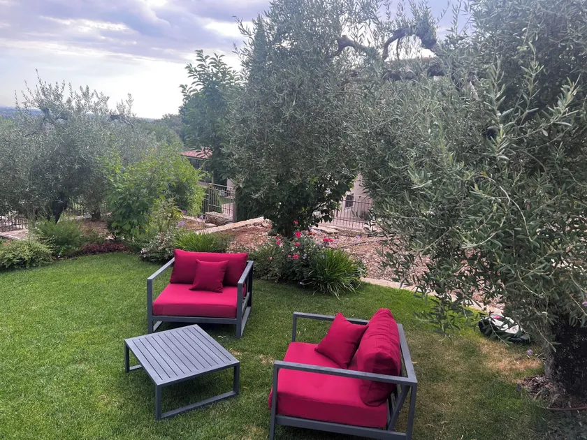 La Dependance Luxury Bed and Breakfast - Image 1