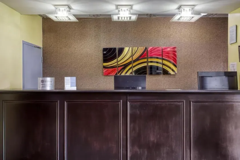 Quality Inn - Cairo - Lobby