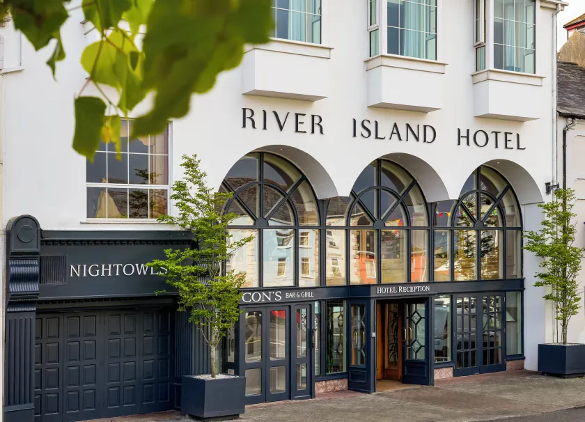 River Island Hotel - Image 1