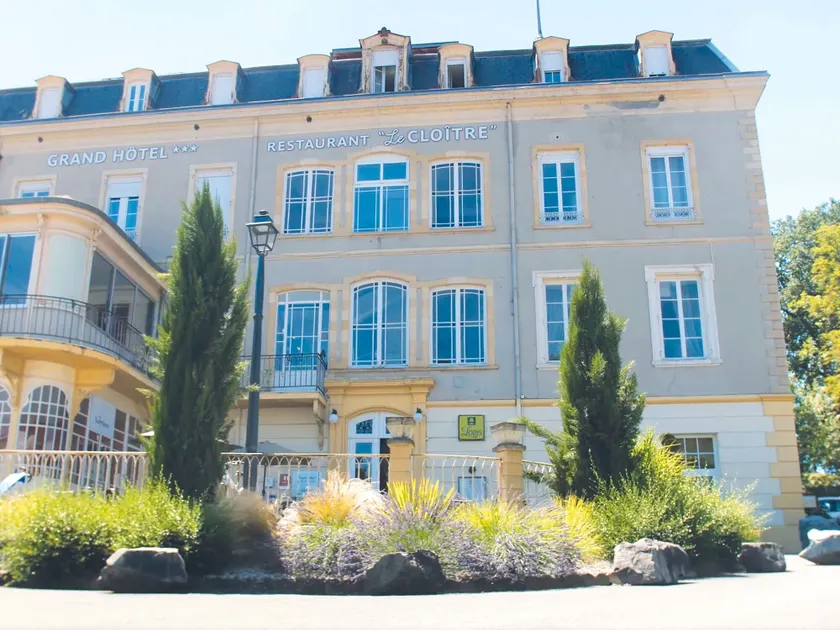 Grand Hôtel de Bourbon-Lancy - Spa et Restaurant - Logis - Image 1