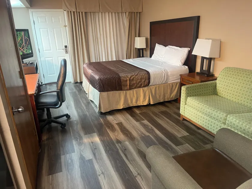 HOTEL DEL SOL - Pensacola - Image 1
