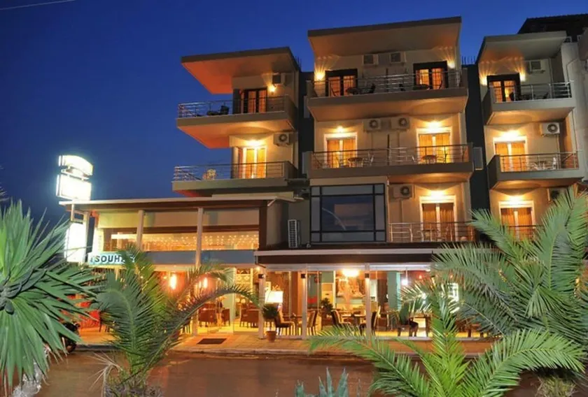 Porto Del Sol Hotel - Image 1