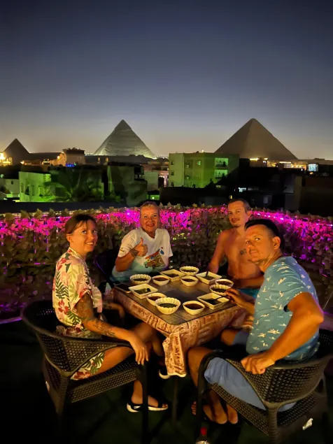 2 Jana Pyramids view inn - Image 1