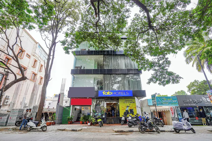 RLV green palace - Image 1
