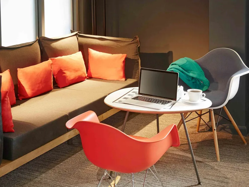 ibis London Stratford - Lobby