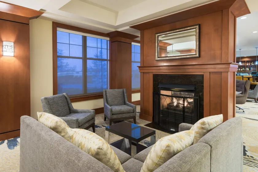 Residence Inn by Marriott St. Louis Downtown - Image 1