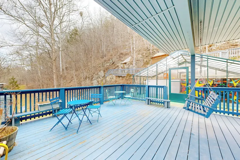 Deck, Views, Games: 10br Home in Shenandoah Valley - Image 1