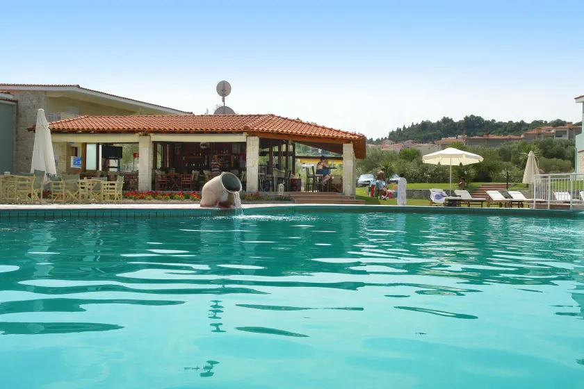 Alkion Hotel - Image 1