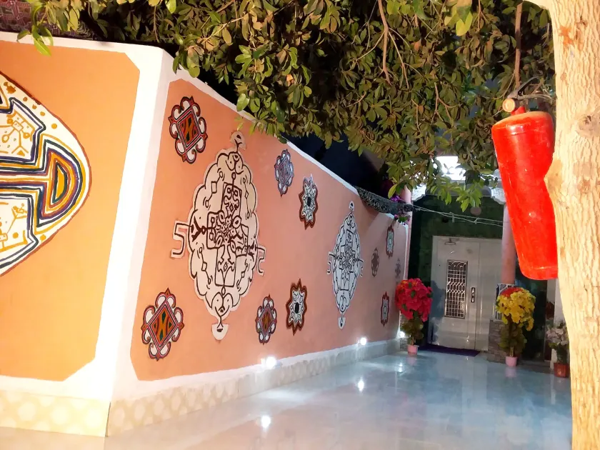 Hotel Raha - Image 1