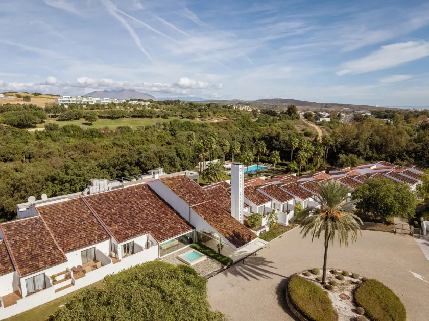 Hotel Encinar de Sotogrande - Image 1