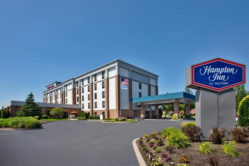 Hampton Inn Coventry - Warwick Area - Image 1