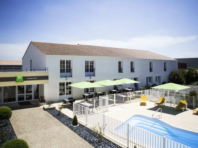 ibis Styles Marennes d'Oléron - Image 1