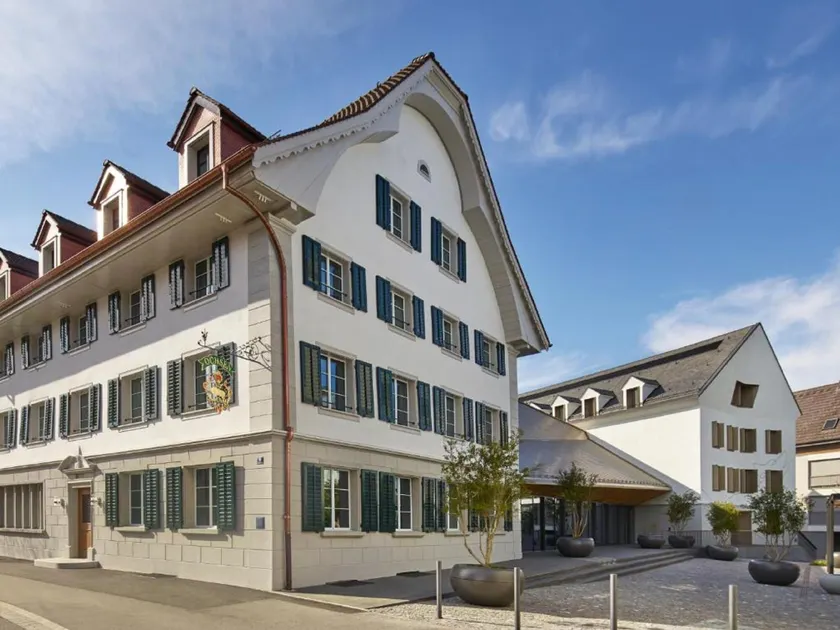 CASPAR Swiss Quality Hotel - Image 1