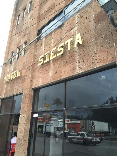 Hotel Siesta - Image 1