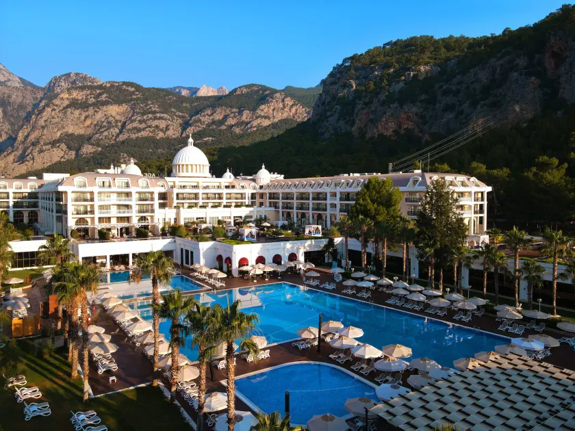 Juju Premier Palace Hotel-Ultra All Inclusive - Image 1