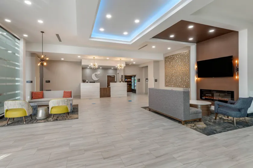 Comfort Suites Greenville Airport - Image 1