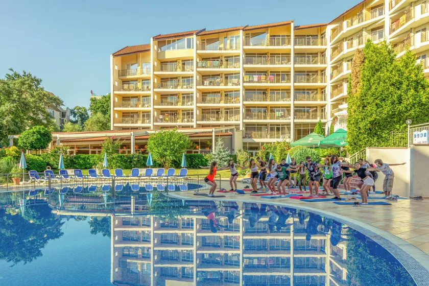 Madara Park Hotel - All Inclusive - Image 1