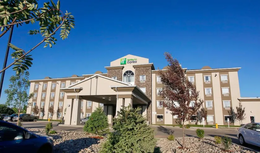 Holiday Inn Express Fort St John by IHG - Image 1