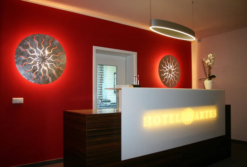 Business-Hotel Artes - Image 1